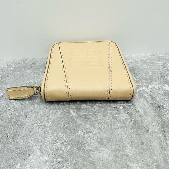 Givenchy Wallet Purse G logos Beige Silver Woman unisex Authentic - Picture 6 of 9